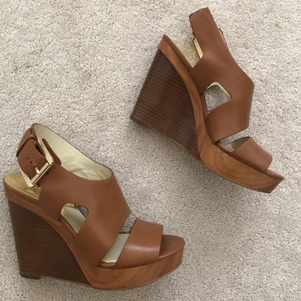 Michael Kors brown leather wedges Size 7